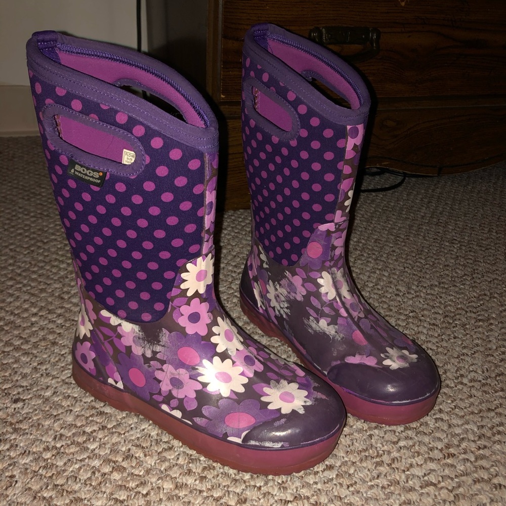 Purple Flower Dots Bogs Size 5